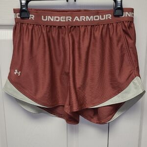 Under Armour Women's Athletic Shorts in Rust and Cream